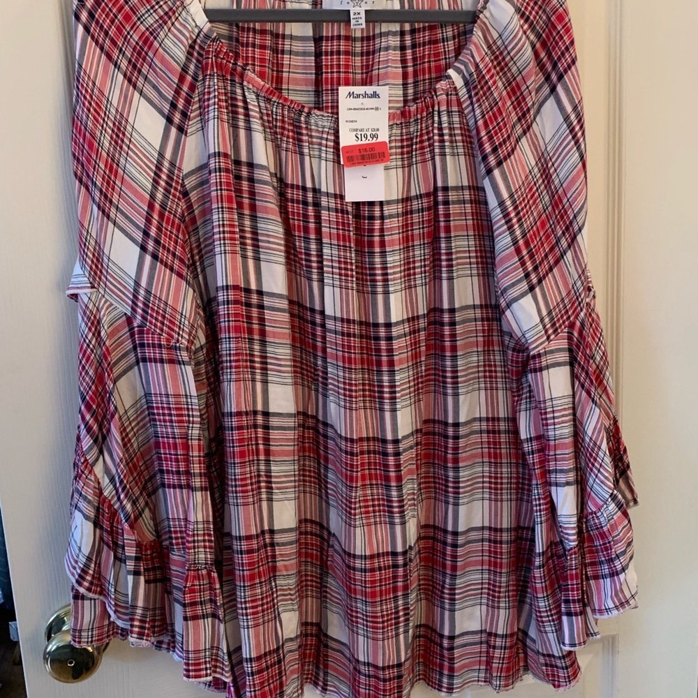 Tulip 3/4 sleeved blouse